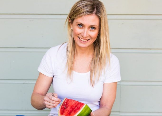 Chloe McLeod, advanced sports dietitian, author and specialist in IBS management and gut health